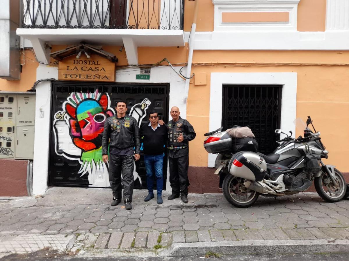 Hostal La Casa Tolena Quito - Ecuador Hotel Exterior photo